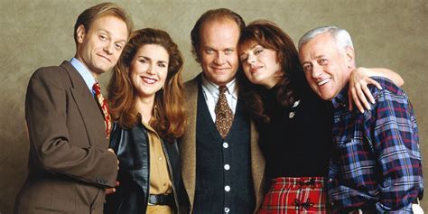  Frasier, una sitcom sofisticata che esplora le relazioni familiari e l'amore a Seattle!